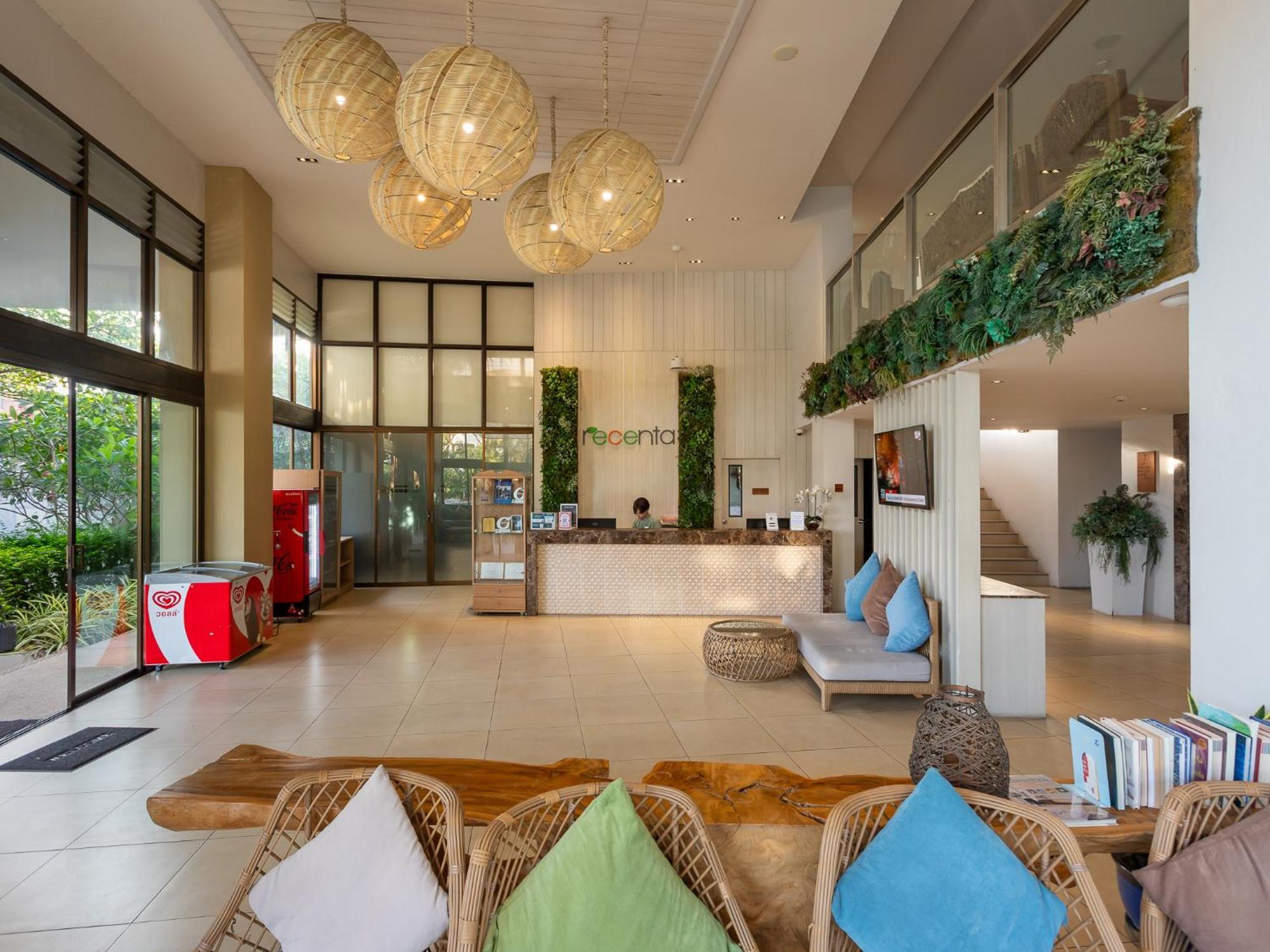 Recenta Phuket Suanluang Hotel Exterior photo